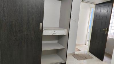 Bedroom Image of 500 Sq.ft 1 BHK Apartment / Flat for rent in Halasuru Bengaluru for Rs. 17000