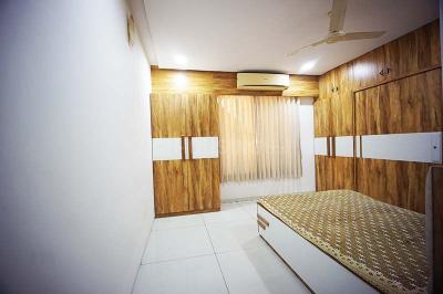 Bedroom Image of 2205 Sq.ft 3 BHK Apartment / Flat for sale in Samved Green Valley, Sargasan Gandhinagar for Rs. 11500000