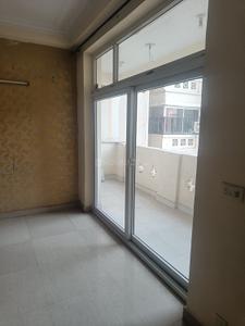 Hall Image of 1180 Sq.ft 2 BHK Apartment / Flat for sale in Amrapali Silicon City, Sector 76 Noida for Rs. 11000000