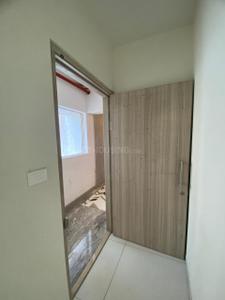 Bedroom Image of 585 Sq.ft 2 BHK Apartment / Flat for sale in Mulund West Mumbai for Rs. 17800000