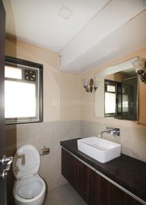 Bathroom Image of 2750 Sq.ft 4 BHK Apartment / Flat for sale in ML Nivant Chs Ltd, Vile Parle West Mumbai for Rs. 110000000