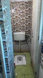 Bathroom Image of 1000 Sq.ft 2 BHK Builder Floor for rent in Chandrasekharpur Bhubaneswar for Rs. 18000