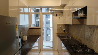 Kitchen Image of 1255 Sq.ft 2 BHK Apartment / Flat for rent in Godrej Woods, Sector 43 Noida for Rs. 75000
