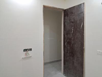 Bedroom Image of 950 Sq.ft 2 BHK Apartment / Flat for sale in Paradise Homes, Sector 73 Noida for Rs. 4199999