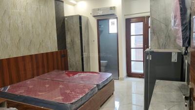 Bedroom Image of 650 Sq.ft 1 RK Builder Floor for rent in Sector 39 Gurgaon for Rs. 26000