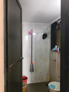 Common Bathroom Image of 660 Sq.ft 1 BHK Apartment / Flat for sale in Kalyan West Kalyan for Rs. 4800000