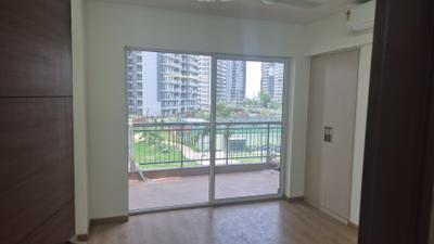 Bedroom Image of 2002 Sq.ft 3 BHK Apartment / Flat for sale in Godrej Meridien, Sector 106 Gurgaon for Rs. 31500000