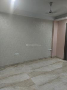 Bedroom Image of 1800 Sq.ft 3 BHK Builder Floor for rent in Vivek Vihar New Delhi for Rs. 55000