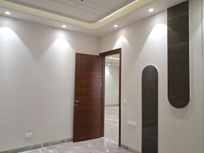 Bedroom Image of 1800 Sq.ft 3 BHK Builder Floor for sale in Paschim Vihar New Delhi for Rs. 36000000