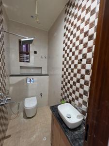 Bathroom Image of 1440 Sq.ft 3 BHK Independent House for rent in Sector 46 Faridabad for Rs. 30000