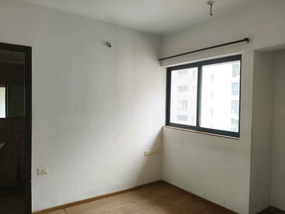 Bedroom Image of 940 Sq.ft 2 BHK Apartment / Flat for sale in Lodha Palava Lakeside I To O, Palava Phase 2 Thane for Rs. 6000000