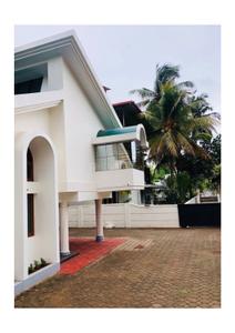 Image of 4000 Sq.ft 4 BHK Villa for rent in Bolar, Mangalore for Rs. 65000