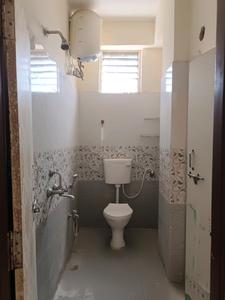 Common Bathroom Image of 990 Sq.ft 2 BHK Apartment / Flat for sale in Ameenpur Sangareddy for Rs. 4800000