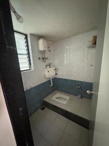 Bathroom Image of 1300 Sq.ft 2 BHK Apartment / Flat for rent in Gangapur Nashik for Rs. 25000