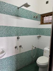 Image of 1900 Sq.ft 3 BHK Independent House for sale in Vennala, Kochi for Rs. 12400995