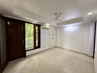 Bedroom Image of 1800 Sq.ft 3 BHK Builder Floor for rent in Green Park New Delhi for Rs. 120000