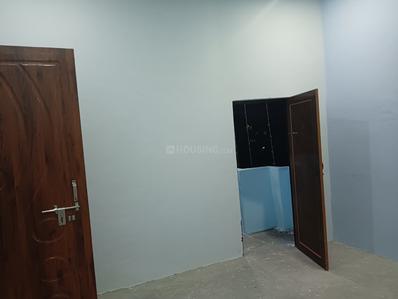 Bedroom Image of 250 Sq.ft 1 BHK Independent House for rent in Shivpur Varanasi for Rs. 10000
