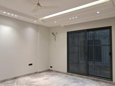 Bedroom Image of 2400 Sq.ft 4 BHK Builder Floor for sale in Paschim Vihar New Delhi for Rs. 62500000