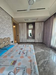 Bedroom Image of 1750 Sq.ft 3 BHK Apartment / Flat for sale in Indiabulls Blu, Worli Mumbai for Rs. 140000000