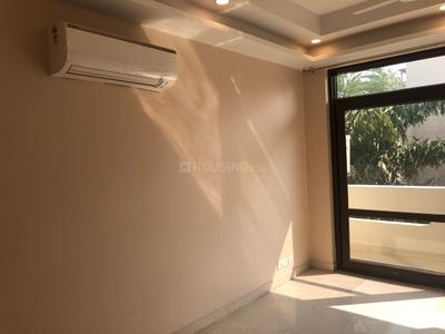 Bedroom Image of 1800 Sq.ft 3 BHK Builder Floor for rent in Sarvapriya Vihar New Delhi for Rs. 95000