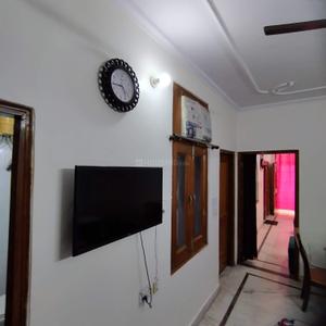 Hall Image of 1100 Sq.ft 3 BHK Builder Floor for rent in Sector 18 Rohini New Delhi for Rs. 35000