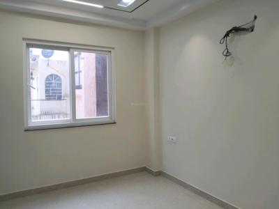 Bedroom Image of 850 Sq.ft 2 BHK Builder Floor for sale in Vikaspuri New Delhi for Rs. 11500000