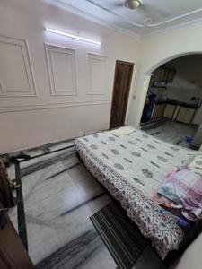 Bedroom Image of 380 Sq.ft 1 RK Builder Floor for rent in Old Double Storey, Lajpat Nagar New Delhi for Rs. 16000