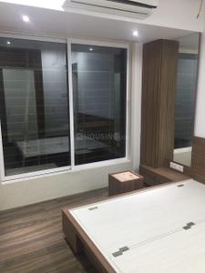 Bedroom Image of 1350 Sq.ft 3 BHK Apartment / Flat for sale in Mulund West Mumbai for Rs. 26500000