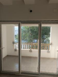 Balcony Image of 1240 Sq.ft 3 BHK Apartment / Flat for sale in Pallikaranai Chennai for Rs. 9858000