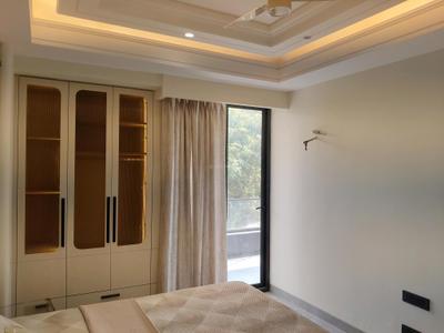 Bedroom Image of 550 Sq.ft 1 RK Builder Floor for rent in DLF Siris Estate, DLF Phase 3 Gurgaon for Rs. 21000