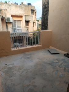 Balcony Image of 1100 Sq.ft 2 BHK Apartment / Flat for rent in DDA Flats Sarita Vihar, Sarita Vihar New Delhi for Rs. 37000