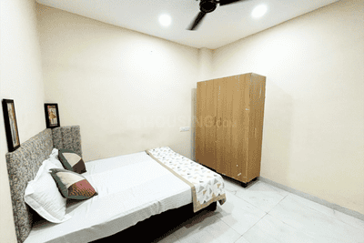 Image of 300 Sq.ft 1 BHK Apartment / Flat for rent in Mahalakshmi Nagar, Indore for Rs. 14000