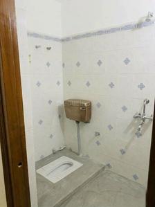 Bathroom Image of 1012 Sq.ft 2 BHK Apartment / Flat for sale in Sikandra Agra for Rs. 3700000