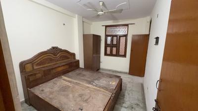 Bedroom Image of 600 Sq.ft 2 BHK Builder Floor for rent in Mayur Vihar Phase 1 New Delhi for Rs. 18000