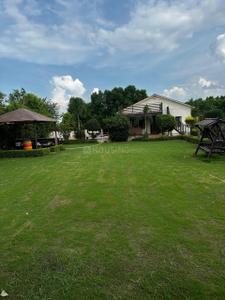 Image of 9072 Sq.ft 2 BHK Farm House for sale in Icon Sunshine Farms, Sector 150, Noida for Rs. 7500000