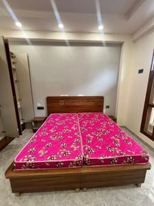 Bedroom Image of 850 Sq.ft 1 BHK Builder Floor for rent in Sector 40 Gurgaon for Rs. 32000