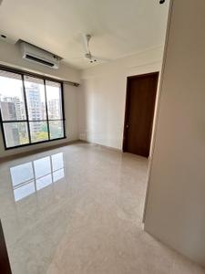 Bedroom Image of 850 Sq.ft 2 BHK Apartment / Flat for rent in Santacruz West Mumbai for Rs. 230000