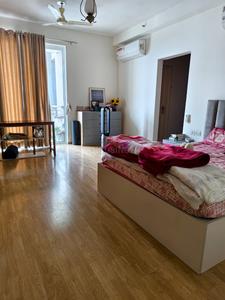 Bedroom Image of 3950 Sq.ft 4 BHK Apartment / Flat for sale in DLF Pinnacle, Sector 43 Gurgaon for Rs. 133000000