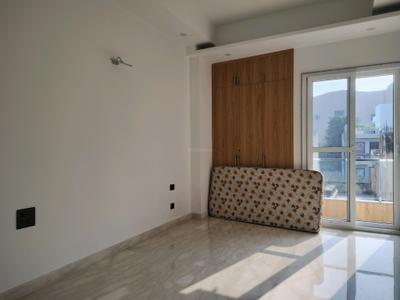 Bedroom Image of 1850 Sq.ft 3 BHK Apartment / Flat for sale in Shivalik New Delhi for Rs. 50000000