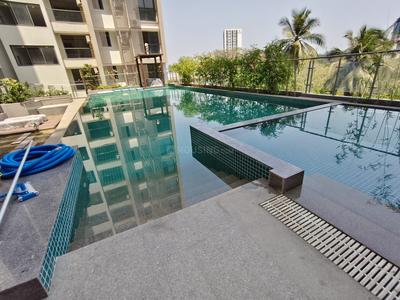 Image of 850 Sq.ft 2.5 BHK Apartment / Flat for sale in Savvy Merushikhar, Andheri East, Mumbai for Rs. 33000000