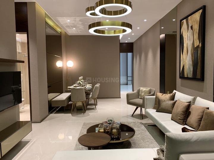 Shraddha gold crecet Main Image 1