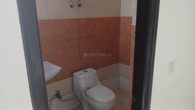 Bathroom Image of 1100 Sq.ft 2 BHK Apartment / Flat for sale in Migsun Mahaluxmi Homz, Kaushambi Ghaziabad for Rs. 6800000