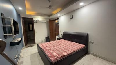 Bedroom Image of 1200 Sq.ft 3 BHK Builder Floor for rent in Vasant Kunj New Delhi for Rs. 50000