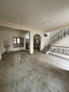 Living Room Image of 2100 Sq.ft 3 BHK Independent House for sale in Adajan Surat for Rs. 12500000