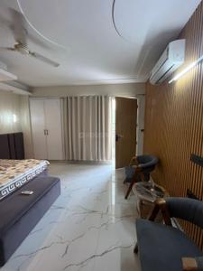 Bedroom Image of 1800 Sq.ft 2 BHK Builder Floor for rent in East Of Kailash New Delhi for Rs. 85000