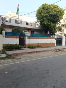 Image of 3217 Sq.ft 5 BHK Independent House for sale in Aliganj, Lucknow for Rs. 30000000