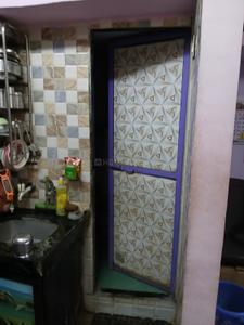 Kitchen Image of 650 Sq.ft 1 BHK Apartment / Flat for sale in Andheri West Mumbai for Rs. 4500000