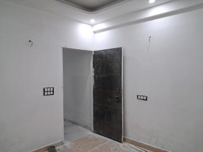 Bedroom Image of 1050 Sq.ft 2 BHK Apartment / Flat for sale in Sector 101 Noida for Rs. 4400000