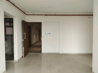Living Room Image of 1100 Sq.ft 3 BHK Apartment / Flat for sale in Gurukrupa Marina Enclave Wings Q And R With Kindergarten Phase IV, Malad West Mumbai for Rs. 25000000