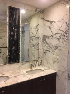 Bathroom Image of 4500 Sq.ft 4 BHK Builder Floor for rent in New Friends Colony New Delhi for Rs. 225000